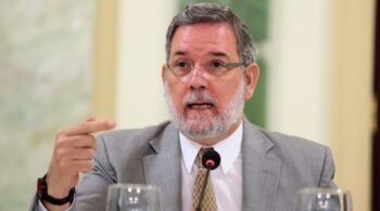 Vocero de la Presidencia Rodríguez Marchena afirma los funcionarios queremos que Danilo Medina siga gobernando el país más allá del 2020.