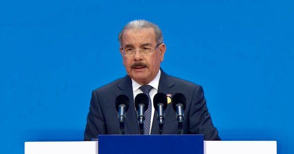 Danilo Medina solicita declarar el país en emergencia nacional