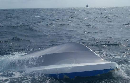Rescatan embarcación del mar caribe; autoridades investigan procedencia