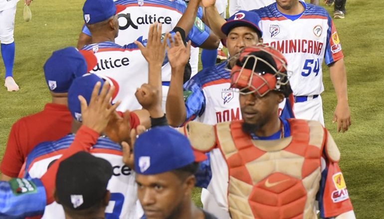 República Dominicana vence a Panamá y se acerca a la serie final
