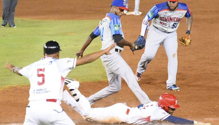 Panamá vence a República Dominicana en segundo partido de la Serie del Caribe