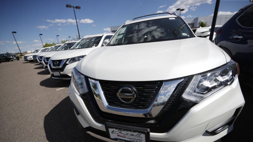 Nissan llama a reparación a casi medio millón de vehículos