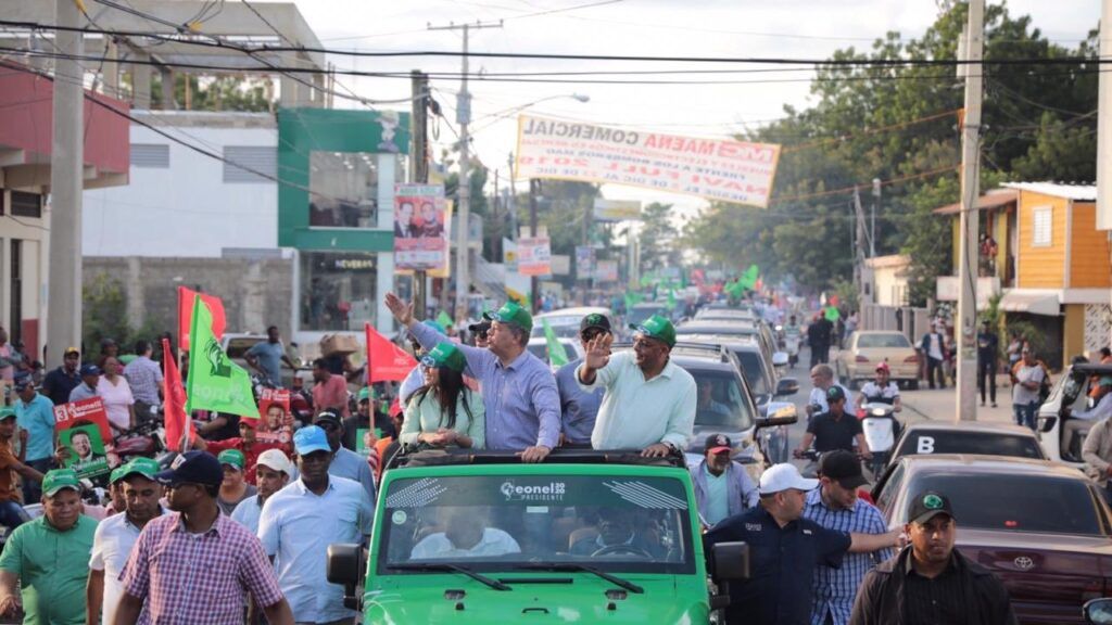 Leonel Fernández afirma la Fuerza del Pueblo es la única organización política en ascenso en RD