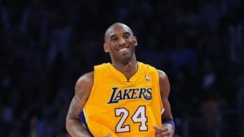 Kobe Bryant entra a El Salón de la Fama un día después de morir