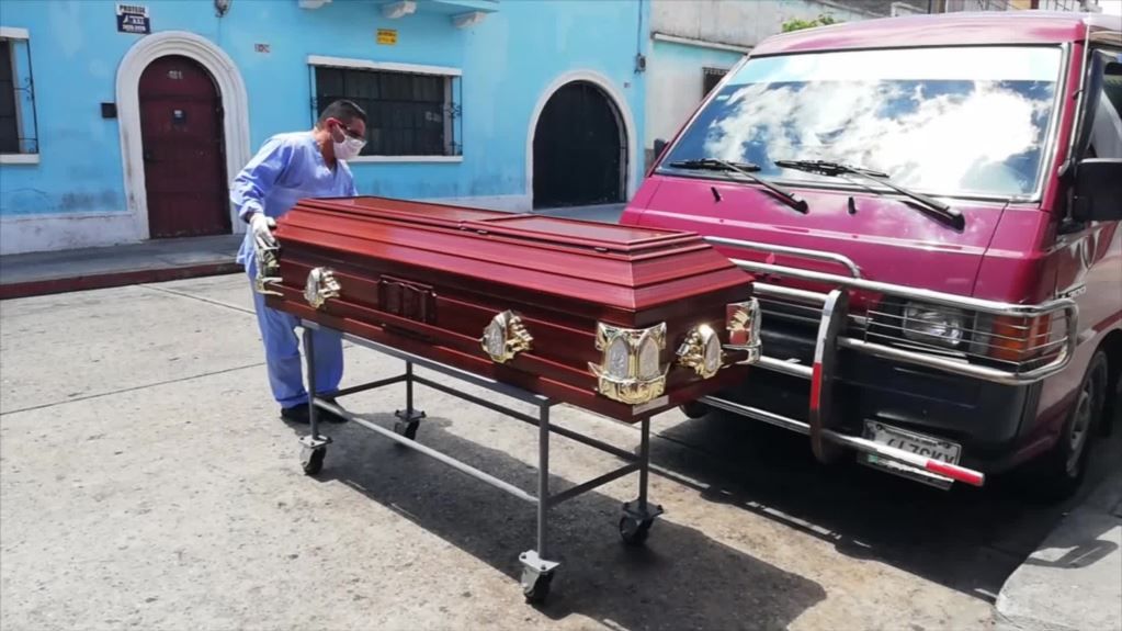 36 muertes en un día por COVID-19 en República Dominicana