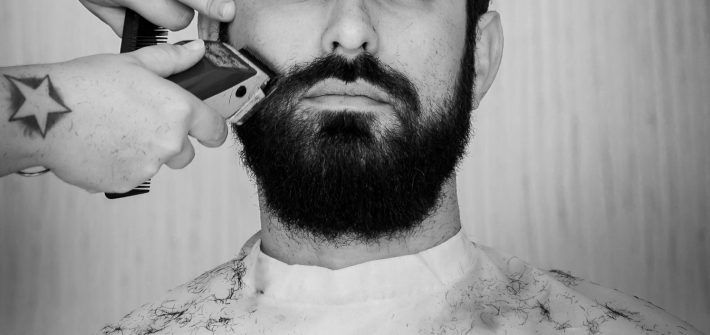 El COVID-19 pone fin a las barbas en hombres
