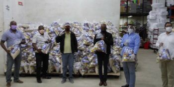 PRM continúa jornada de entrega de alimentos en SDN