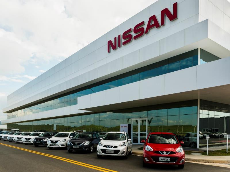 Nissan podría  despedir a más de 20.000 empleados