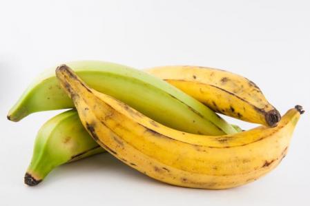 Precio del plátano baja
