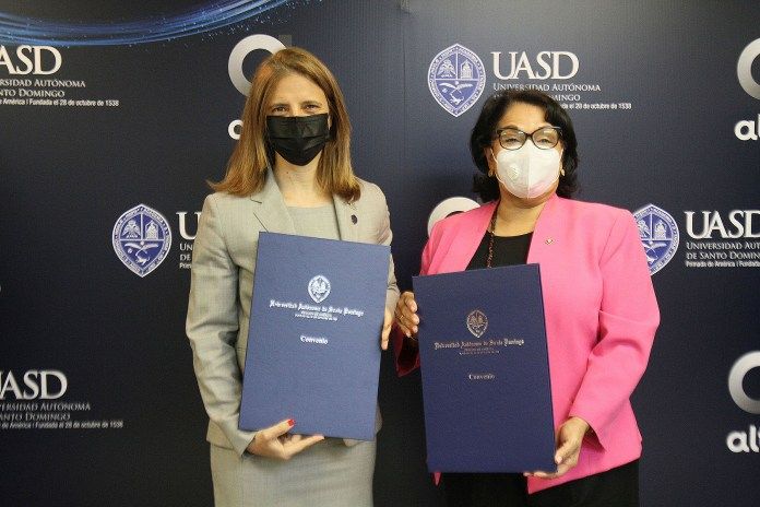 Atice Dominicana y UASD firman acuerdo de conectividad