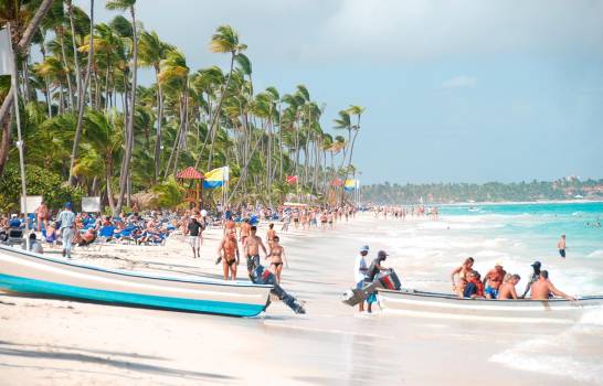Turismo dominicano será el de más rápida recuperación en la región