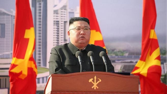 Kim Jong-un ejecuta a un ministro: no hacía suficientes videollamadas
