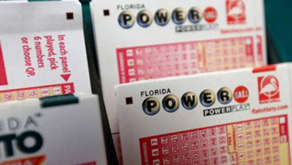 Ley fijaría solo dos juegos de lotería semanales en el país