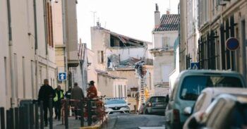 Cuatro muertos tras derrumbe de un edificio en Francia