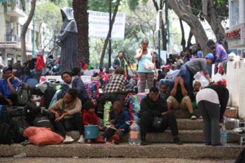 Haitianos se resisten a ser sacados de Ciudad de México
