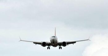 Piloto muere en un vuelo de Miami a Chile con 271 pasajeros a bordo