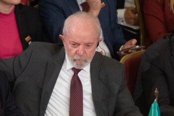 Lula es operado de una hemorragia