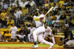 Águilas se imponen a Leones