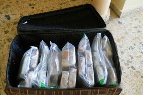 Apresan 4 con 37 paquetes de coca en carretera Higüey –Bávaro