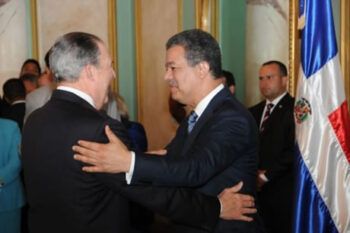Presidente Fernández recibe saludos por su cumpleaños