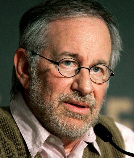 Spielberg vuelve a su mejor cine con «War Horse»,una cinta de factura clásica