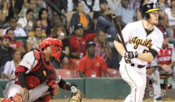 Águilas obligan a un juego extra; vencen 7 por 1 a los Gigantes
