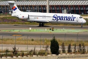 Elevan a 382 los vuelos afectados este fin de semana por la crisis de Spanair