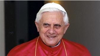 Benedicto XVI dice que la división de los cristianos les hace menos creíbles