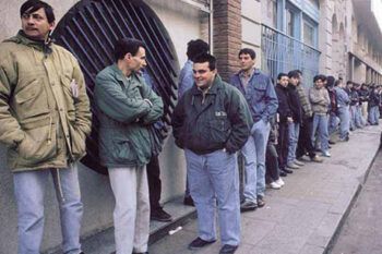 Desempleo en AL desciende a 6,8 %, la cifra más baja desde 1990