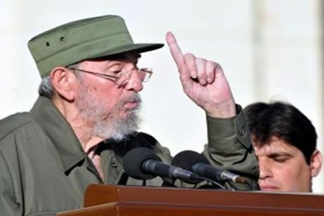 Fidel Castro cree que Estados Unidos estaría mejor gobernado por un robot