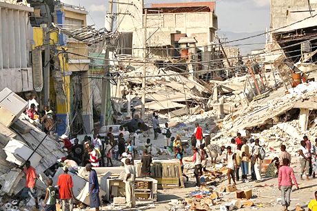 Francia considera «situación comienza a mejorar» en Haití tras terremoto
