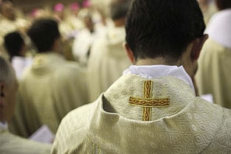 Víctimas de abusos sexuales piden indemnización a la iglesia alemana