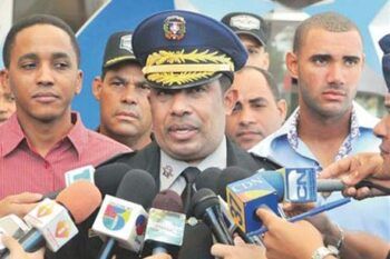 PN ordena arresto patrulla hirió seguridad artista Mirian Cruz