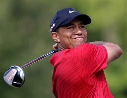 Tiger Woods vuelve a ser número uno con triunfo en el Arnold Palmer