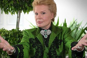 Astrólogo Walter Mercado se recupera de una pulmonía