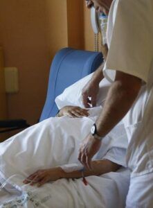 Al menos 70 muertos tras consumir medicamentos para el corazón en Pakistán