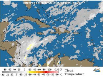 Viento del Noreste continúa arrastrando humedad en principales regiones