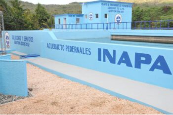 Entregan acueducto y calles con inversión de RD$237 MM