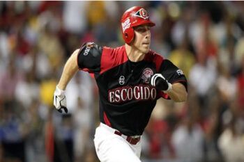 Escogido vence a Tigres de Aragua 5 por 2; siguen invictos