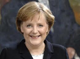 Canciller alemana, Angela Merkel viaja a África para impulsar solución crisis de los refugiados