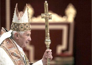 Vaticano denuncia un «WikiLeaks» para desacreditar Iglesia