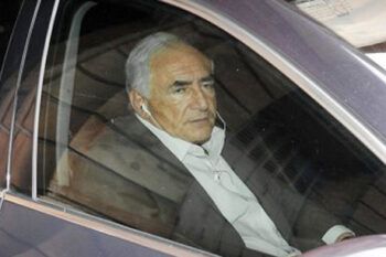 Strauss-Kahn declarará bajo arresto sobre una red de prostitución