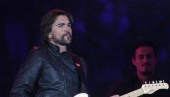 Juanes inaugura nueva etapa de la mano del «maestro» Juan Luis Guerra
