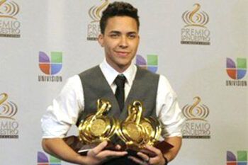 Shakira y Prince Royce arrasan en Premios Lo Nuestro