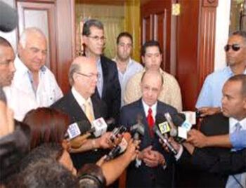 Amable se reúne con Hipólito; dice el 18 o 19 dará a conocer su posición
