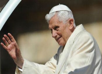 El papa Benedicto XVI llega a Cuba