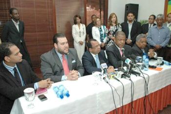 Comunicadores de «El Gobierno de la Mañana» aseguran renuncian por censura