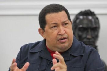 Encuesta da 13,3 puntos de ventaja a Chávez