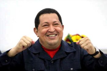 Hugo Chávez arrastra fervor de la gente en inicio de campaña electoral