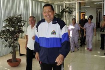 Asegura Chávez gana «espacios» para su salud